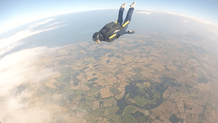 skydiving2